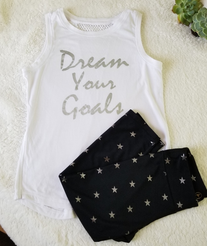 90 Degree Girls tank top and capri leggings